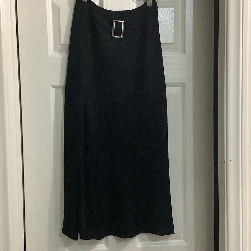Chic Black Pencil Skirt with Buckle Detail brand new